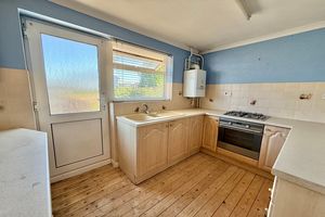 Kitchen- click for photo gallery